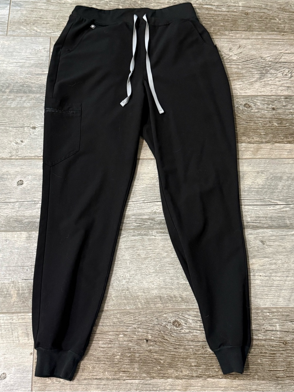FIGS Zamora High-Rise Jogger Scrub Pant™